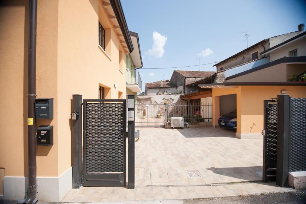 شقة Casa Gemma - Big Family House With Free Parking سان جيوفانّي لوباتوتو المظهر الخارجي الصورة